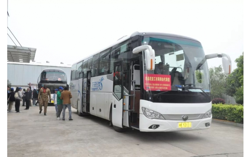 坦桑尼亞工農(nóng)商商會(huì)代表團(tuán)一行 到訪健緣醫(yī)療